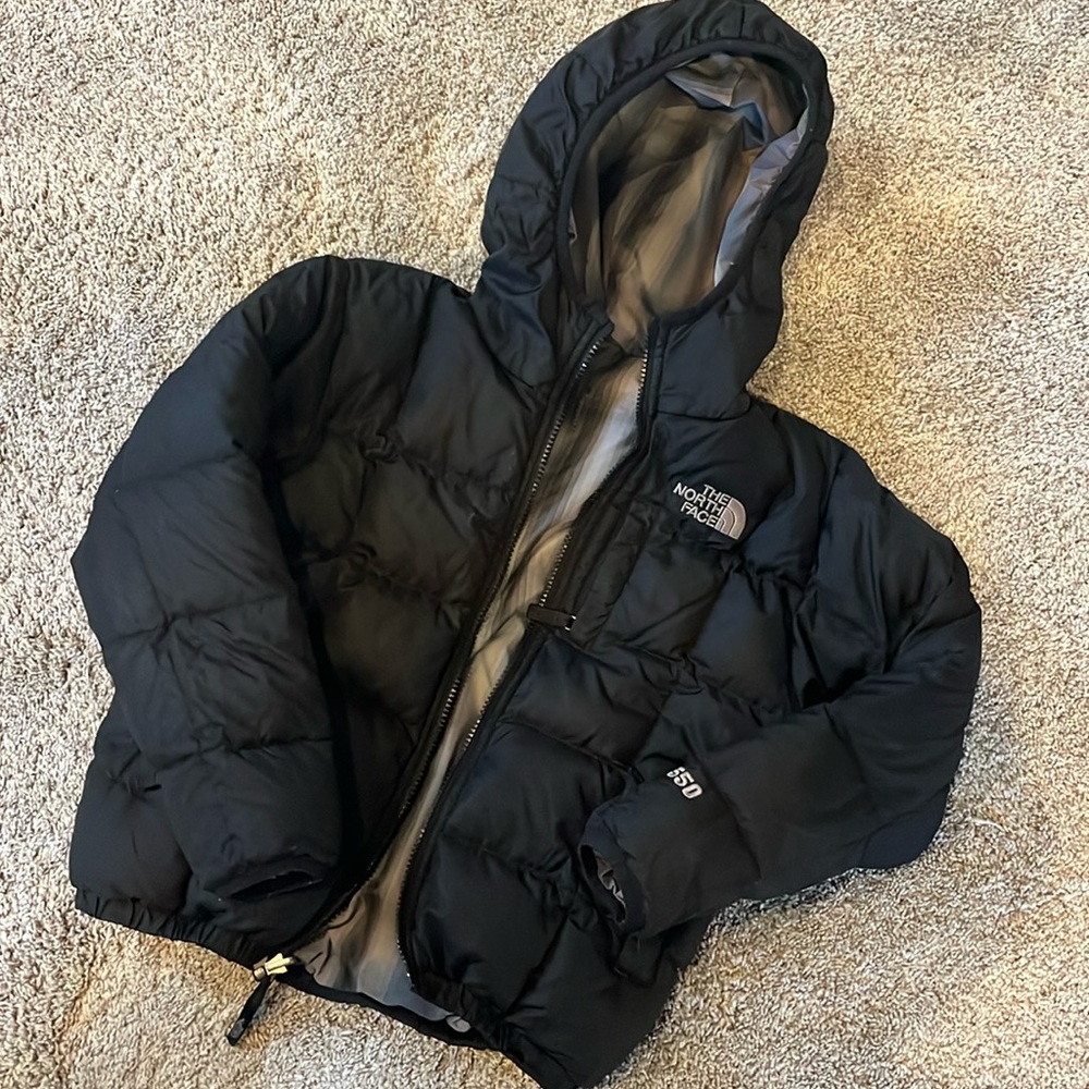 Reversible North Face Boys 6-7